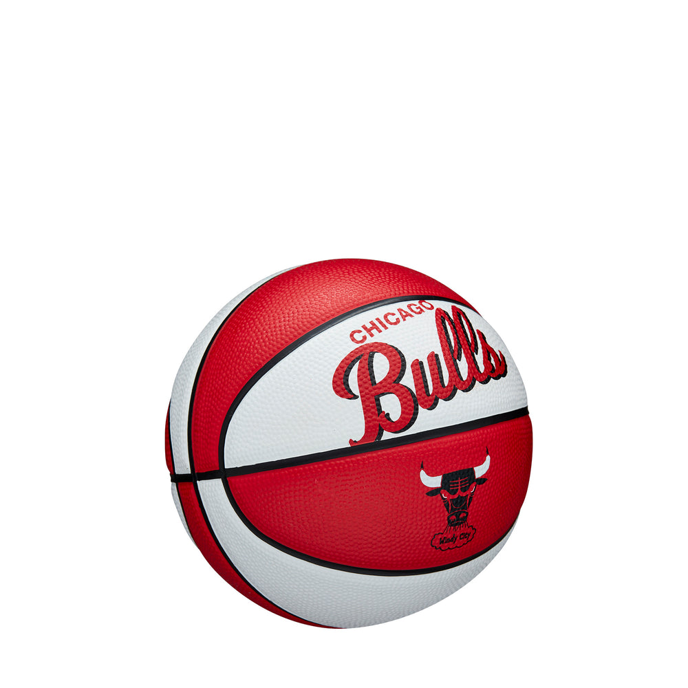 NBA TEAM RETRO MINI BASKETBALL - CHICAGO BULLS - WilsonME