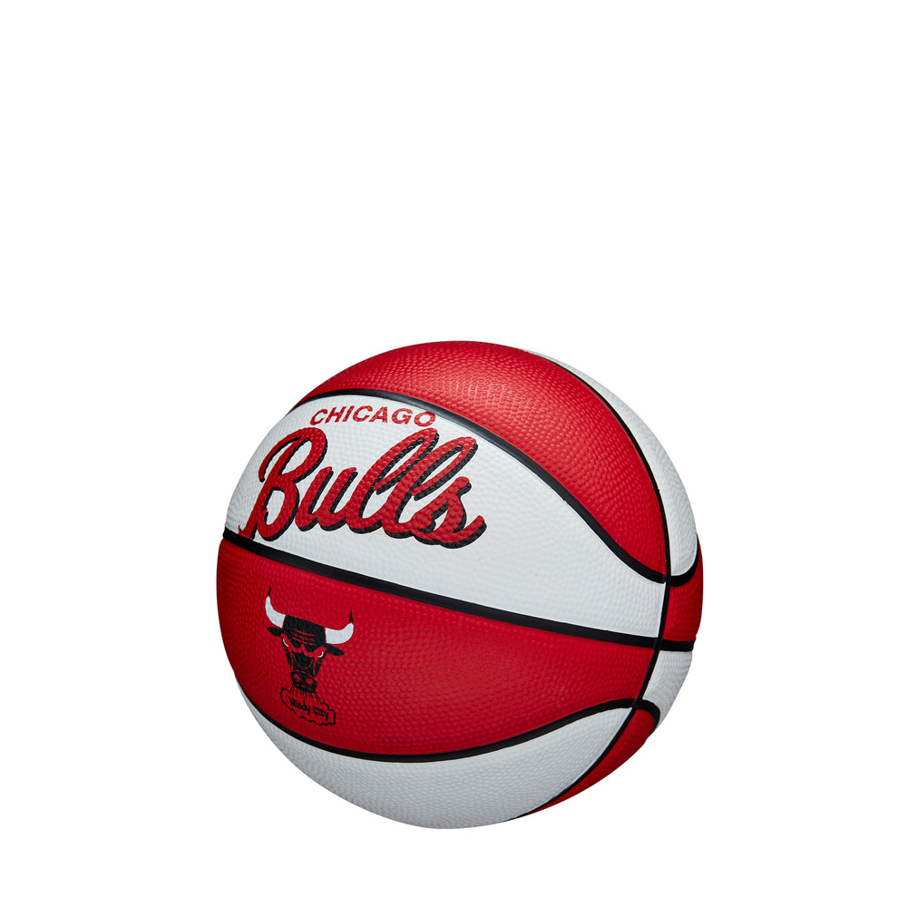 NBA TEAM RETRO MINI BASKETBALL - CHICAGO BULLS - WilsonME